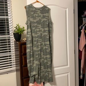 Oversized t shirt / dress shirt